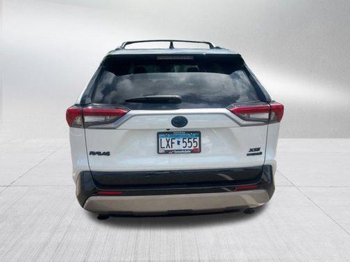 2024 Toyota RAV4 Hybrid SE