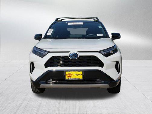 2024 Toyota RAV4 Hybrid SE