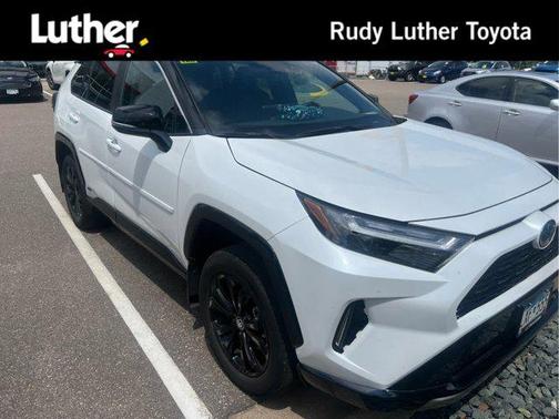 2024 Toyota RAV4 Hybrid SE