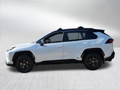 2024 Toyota RAV4 Hybrid SE