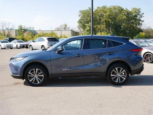 2024 Toyota Venza LE
