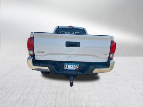 Super White 2020 Toyota Tacoma SR5