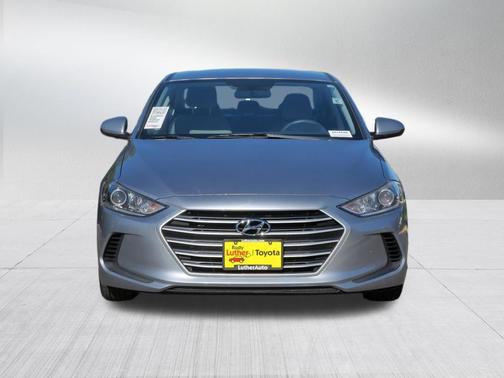 Shale Gray Metallic 2017 Hyundai ELANTRA SE
