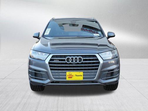 2019 Audi Q7 45 Premium Plus