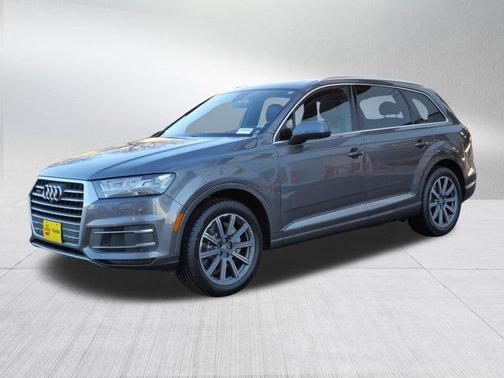 2019 Audi Q7 45 Premium Plus