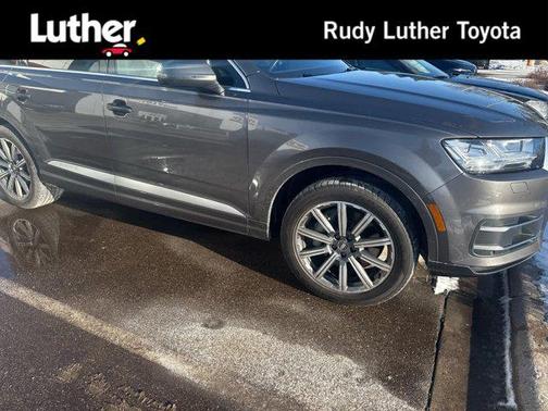 2019 Audi Q7 45 Premium Plus