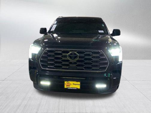 2024 Toyota Sequoia Platinum