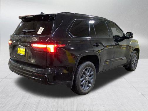 2024 Toyota Sequoia Platinum