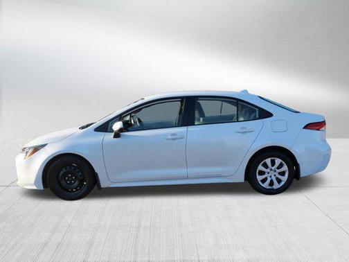 Wind Chill Pearl 2025 Toyota Corolla LE