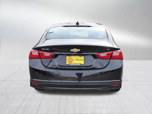 Mosaic Black Metallic 2024 Chevrolet Malibu FWD 1LT