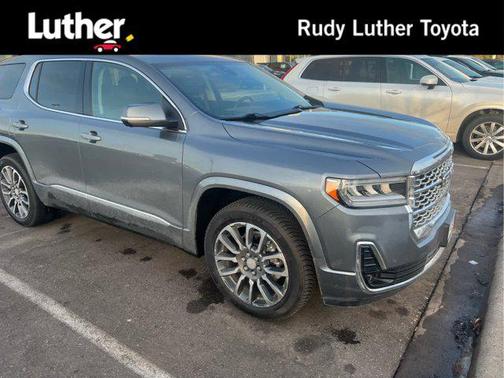 2022 GMC Acadia Denali