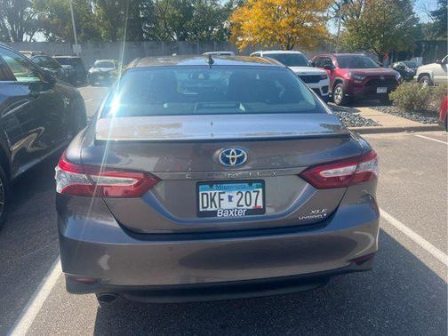 2018 Toyota Camry Hybrid XLE