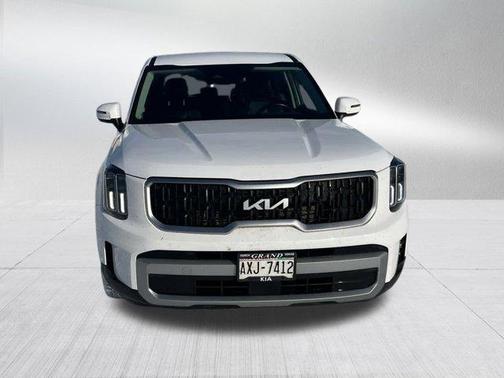 2023 Kia Telluride LX