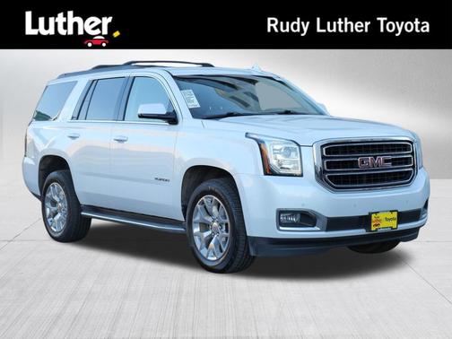 White Frost Tricoat 2019 GMC Yukon SLT