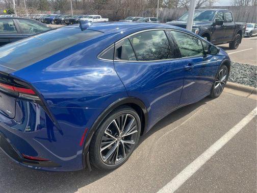 2023 Toyota Prius XLE