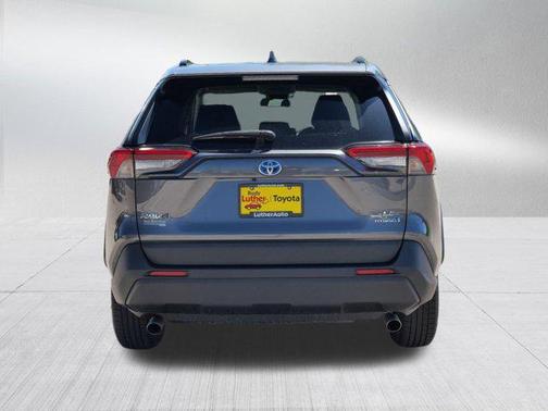 2021 Toyota RAV4 Hybrid LE