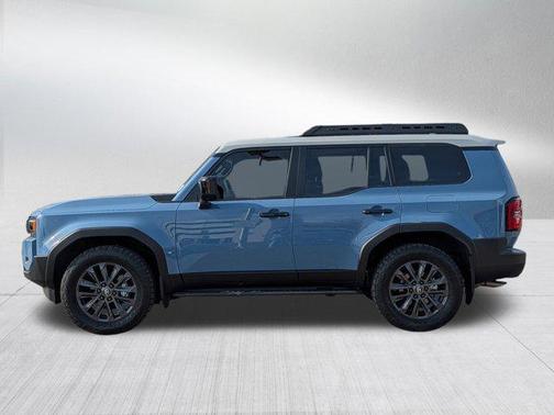 Heritage Blue/Gray Scape Roof 2026 Toyota Land Cruiser Base