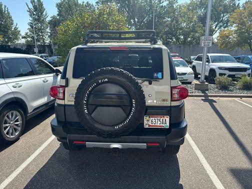 2010 Toyota FJ Cruiser Base