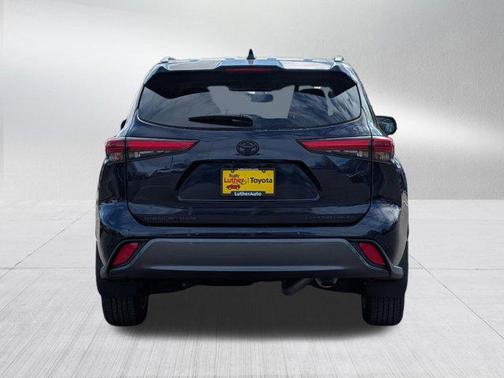 Blueprint 2023 Toyota Highlander Limited