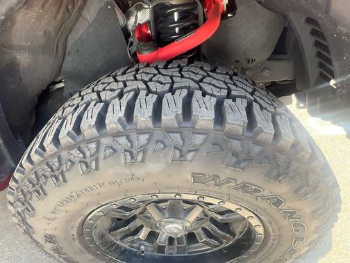 Barcelona Red Metallic 2019 Toyota Tacoma TRD Sport