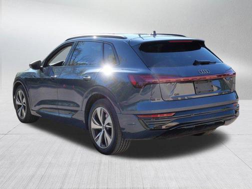 Plasma Blue Metallic 2024 Audi Q8 e-tron Premium