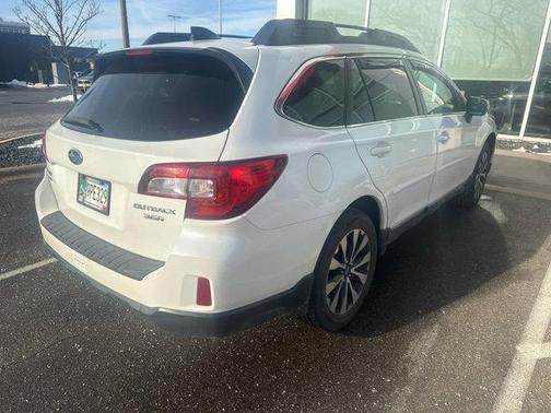 2016 Subaru Outback 3.6R Limited