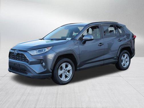 2019 Toyota RAV4 Hybrid XLE