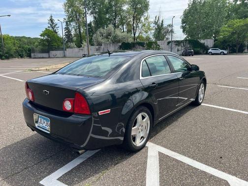 Black Granite Metallic 2010 Chevrolet Malibu LT