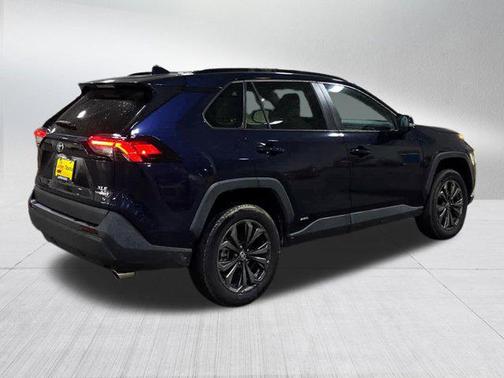 2022 Toyota RAV4 Hybrid XLE Premium