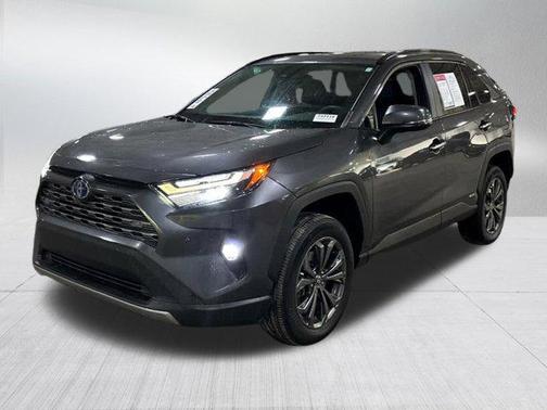 2022 Toyota RAV4 Hybrid SE