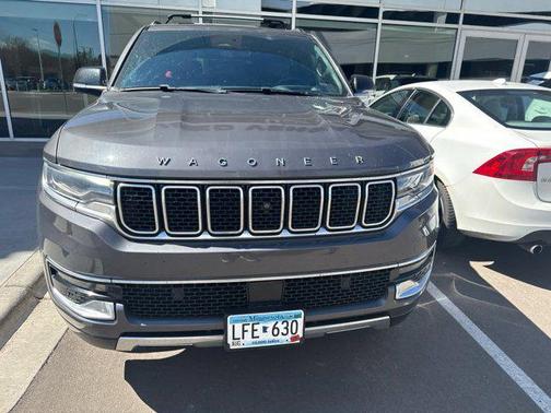 Baltic Gray Metallic Clearcoat 2023 Jeep Wagoneer L Series III 4x4