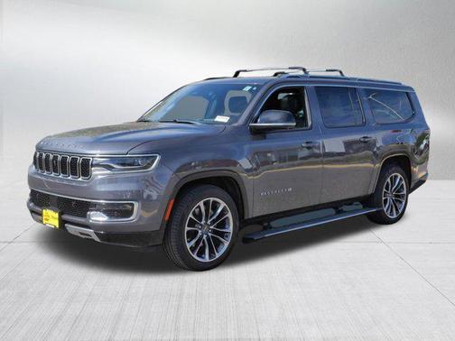 Baltic Gray Metallic Clearcoat 2023 Jeep Wagoneer L Series III 4x4