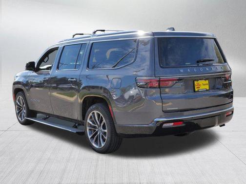 Baltic Gray Metallic Clearcoat 2023 Jeep Wagoneer L Series III 4x4