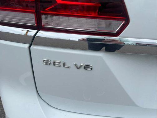 2021 Volkswagen Atlas 3.6L SEL Premium