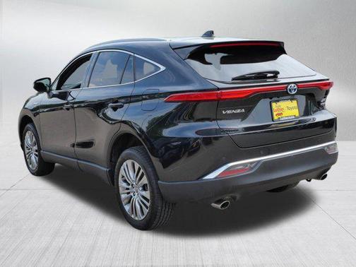 2021 Toyota Venza XLE