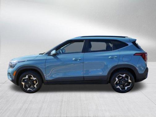Pluton Blue 2024 Kia Seltos EX