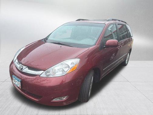 Salsa Red Pearl 2010 Toyota Sienna XLE Limited