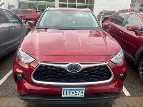 2020 Toyota Highlander Hybrid XLE