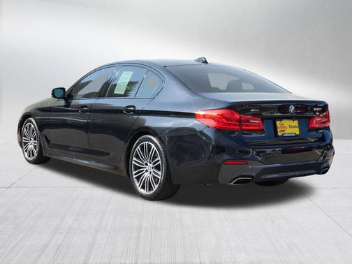 Black Sapphire Metallic 2019 BMW 540 xDrive