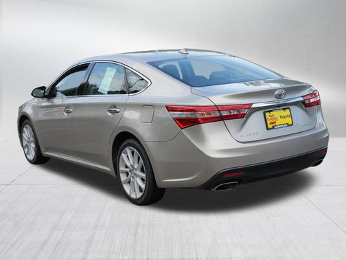 Creme Brulee Mica 2015 Toyota Avalon Limited
