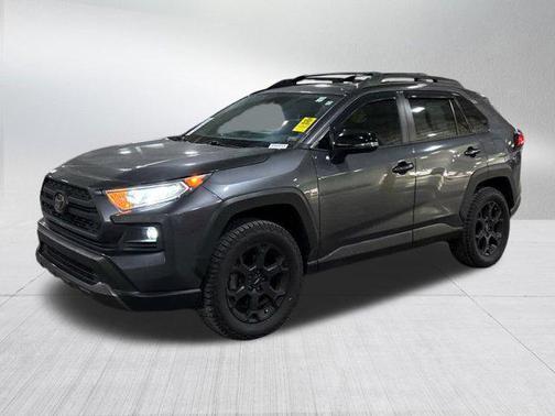 2020 Toyota RAV4 SE