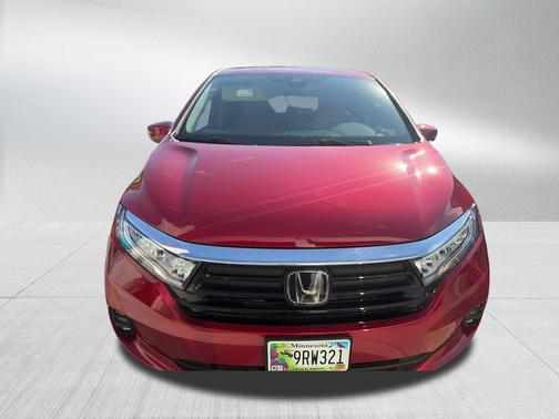 Radiant Red Metallic II 2024 Honda Odyssey EX-L