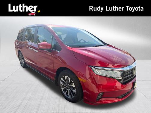 Radiant Red Metallic II 2024 Honda Odyssey EX-L