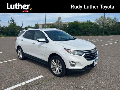 Iridescent Pearl Tricoat 2019 Chevrolet Equinox Premier w/2LZ