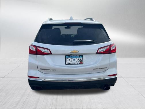 Iridescent Pearl Tricoat 2019 Chevrolet Equinox Premier w/2LZ