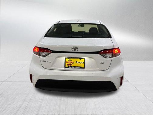 Ice Cap 2024 Toyota Corolla LE