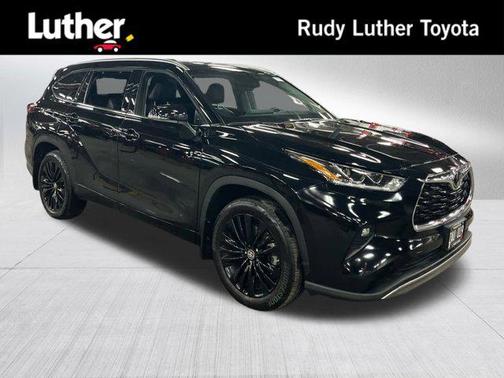 2024 Toyota Highlander Platinum