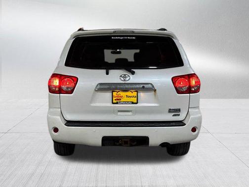 2016 Toyota Sequoia Platinum