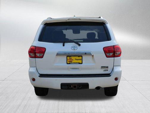 2016 Toyota Sequoia Platinum