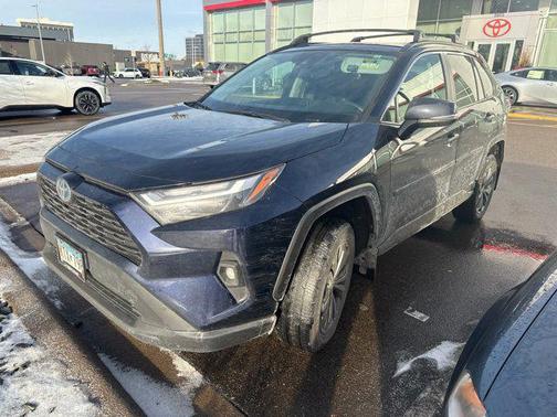 2023 Toyota RAV4 Hybrid XLE Premium